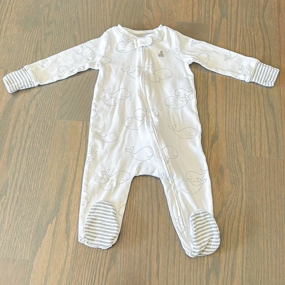 BabyGap 4-Piece Baby Whale Outfit Set 6-9M
